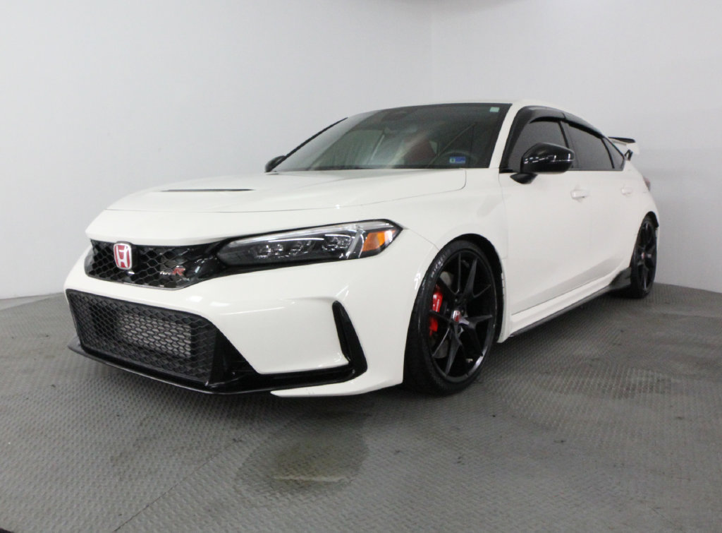 Used 2025 Honda Civic Type R image 4