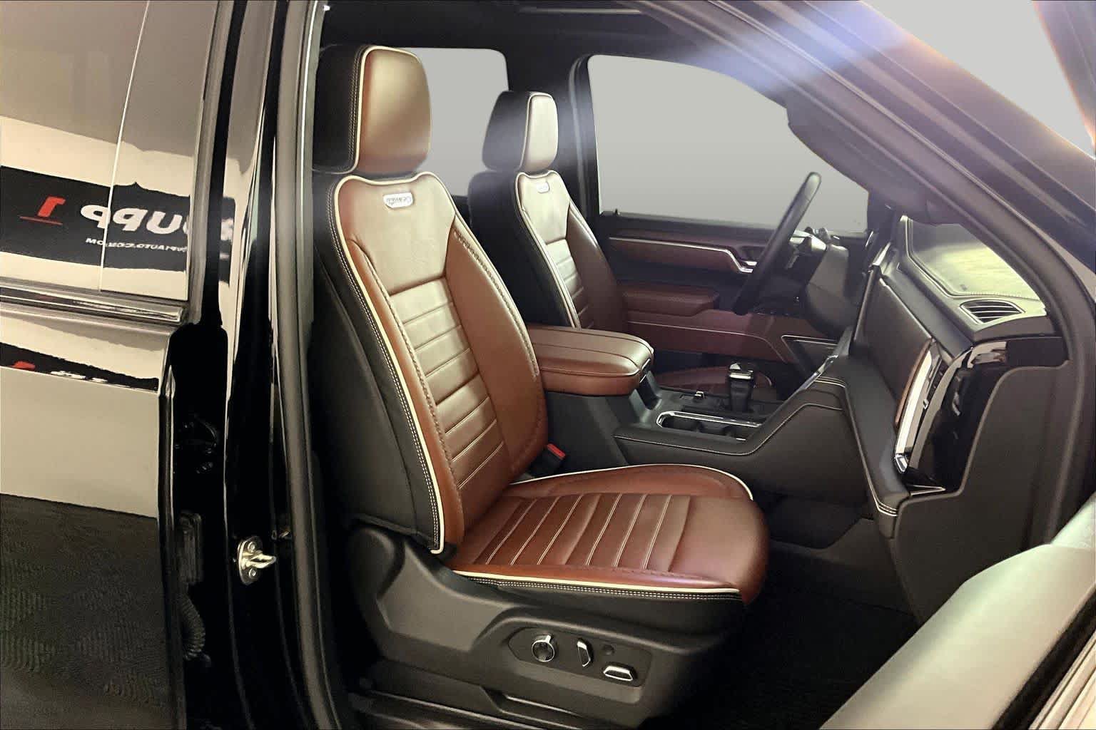 Certified 2025 GMC Sierra 1500 Denali Ultimate AWD/4WD image 25
