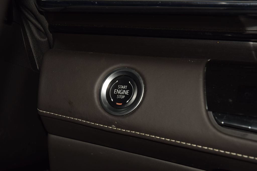 Used 2024 Cadillac Escalade Sport Platinum AWD/4WD image 37