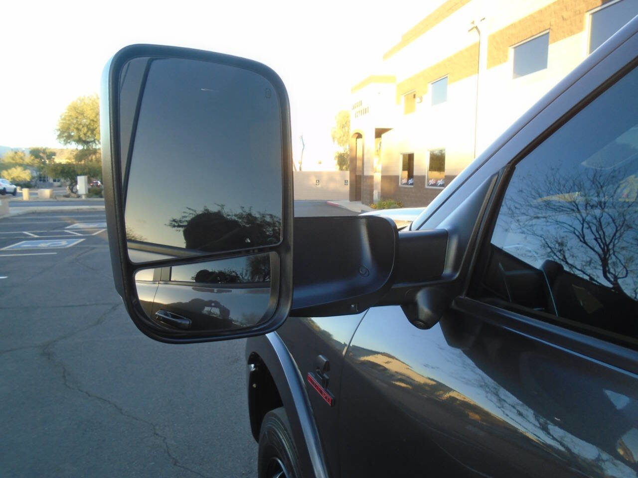 Used 2021 RAM 3500 Laramie w/ Night Edition image 42