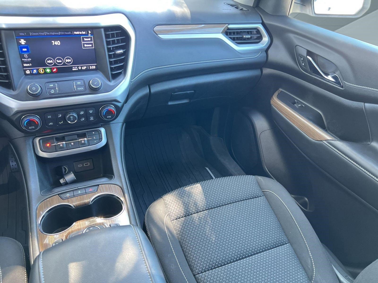 Certified 2023 GMC Acadia SLE w/ Driver Convenience Package image 29