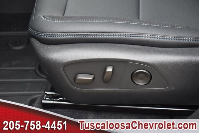 New 2026 Chevrolet Equinox EV LT image 16