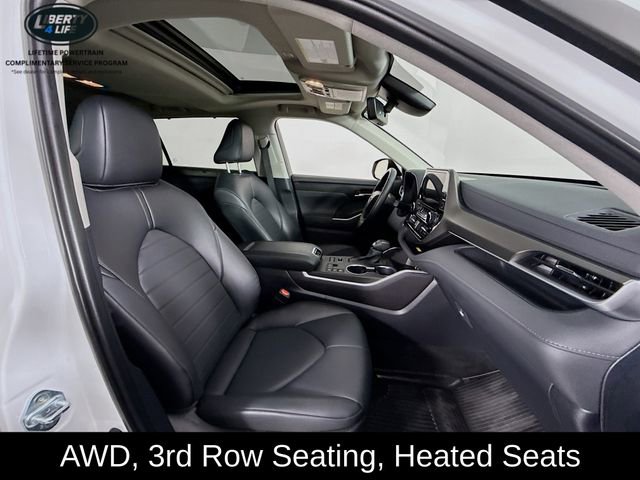 Used 2024 Toyota Highlander XLE image 29