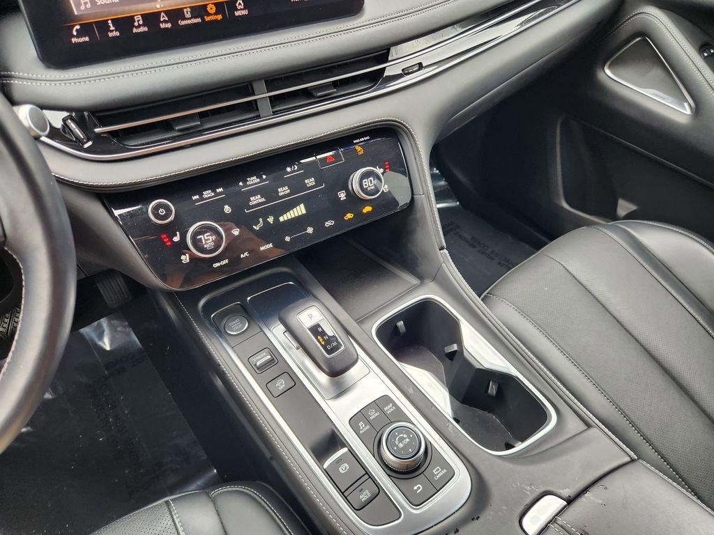 Used 2023 INFINITI QX60 Sensory w/ Vision Package image 28