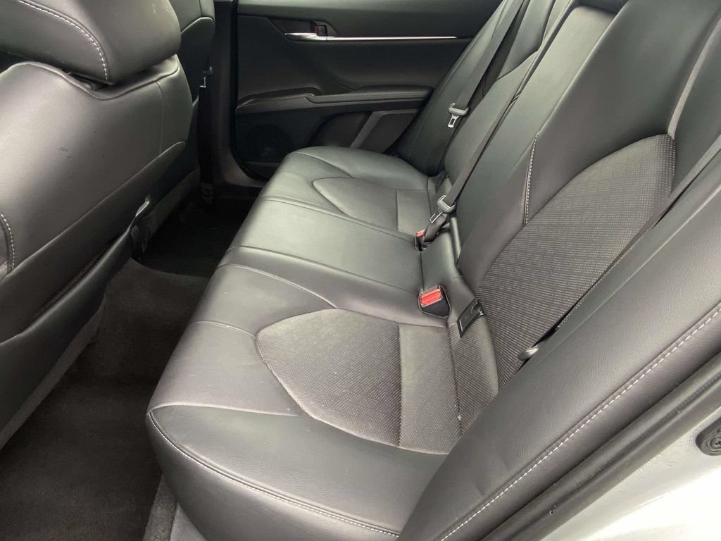 Used 2024 Toyota Camry XSE FWD image 10