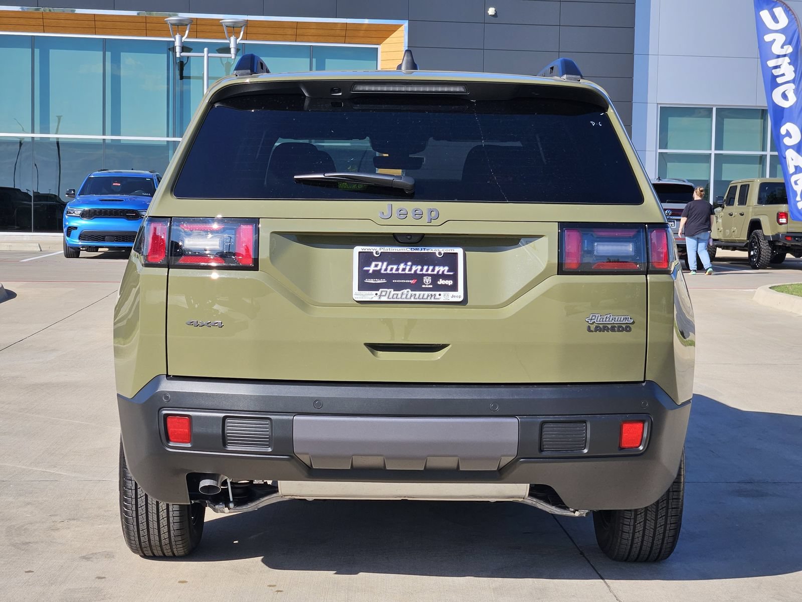 New 2026 Jeep Cherokee Laredo AWD/4WD image 8