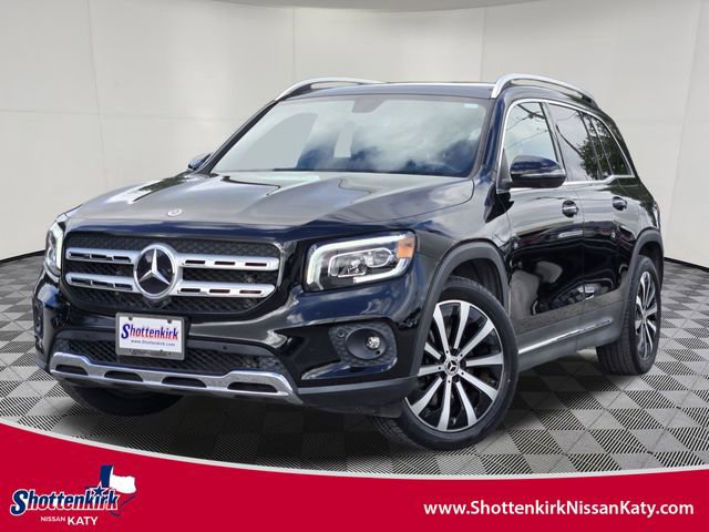 Used 2022 Mercedes-Benz GLB 250 image 1