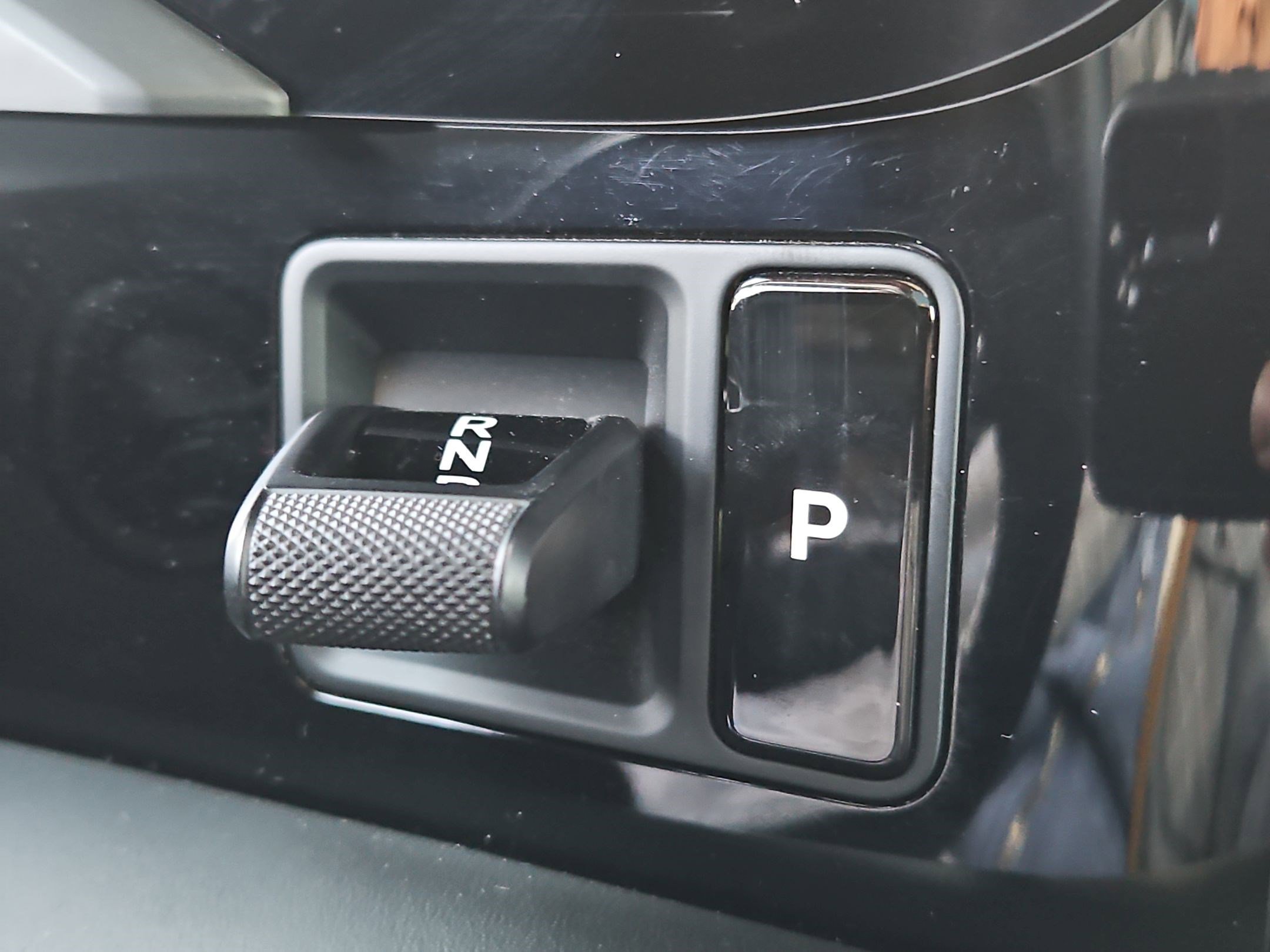 Used 2020 Porsche Taycan Turbo image 29