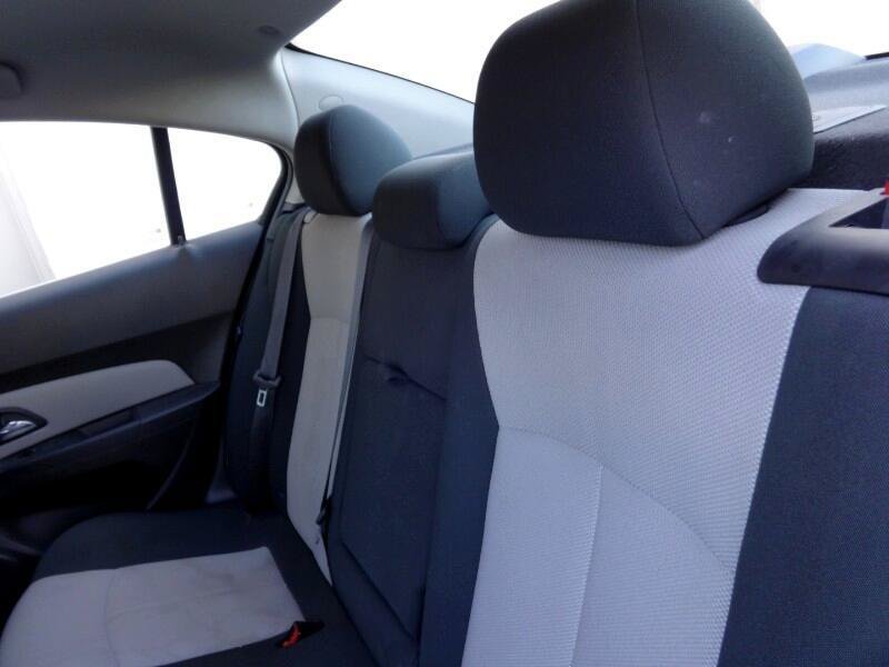 Used 2011 Chevrolet Cruze LS w/ Connectivity Package FWD image 12