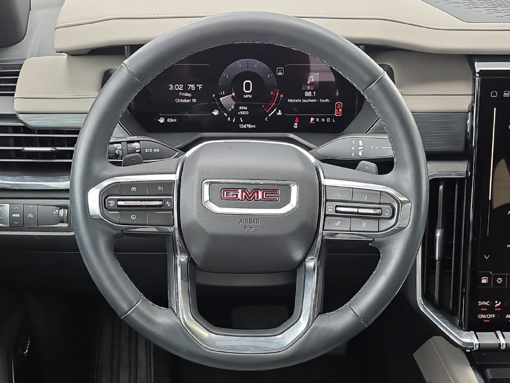 Used 2024 GMC Acadia Elevation w/ Luxury Package FWD image 35
