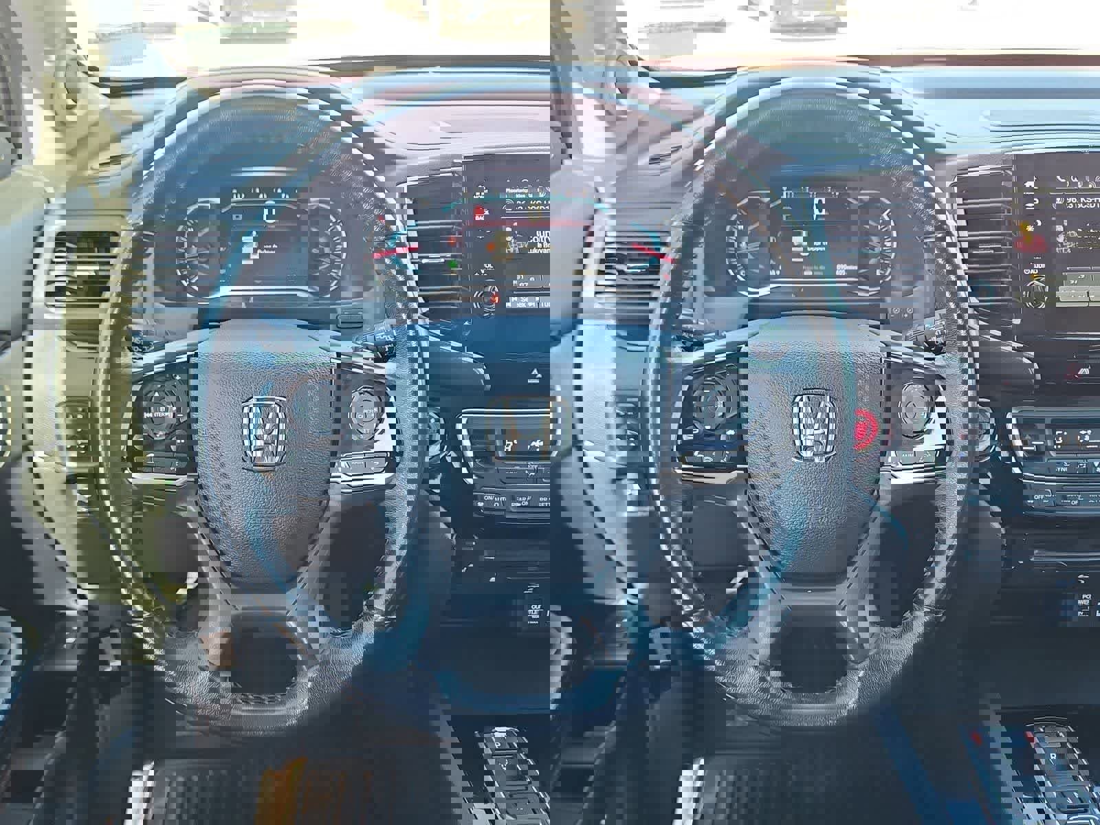 Used 2020 Honda Pilot Touring image 23