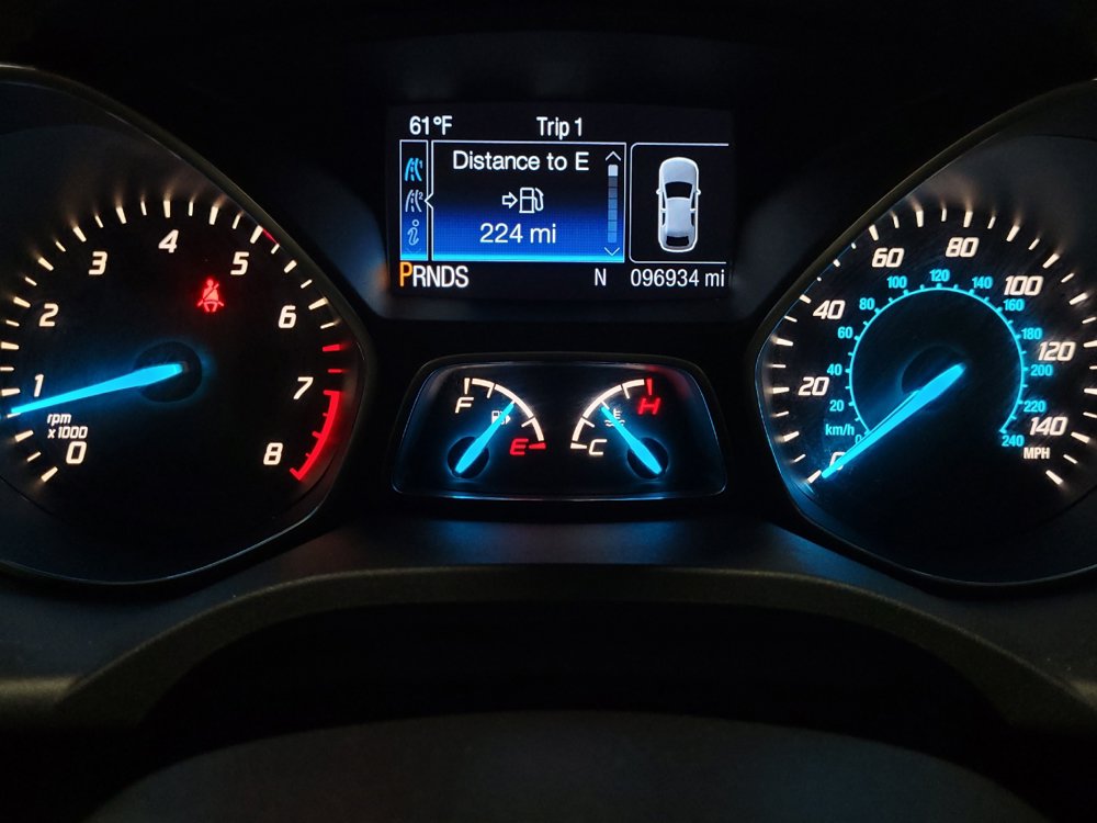 Used 2015 Ford Escape Titanium AWD/4WD image 23