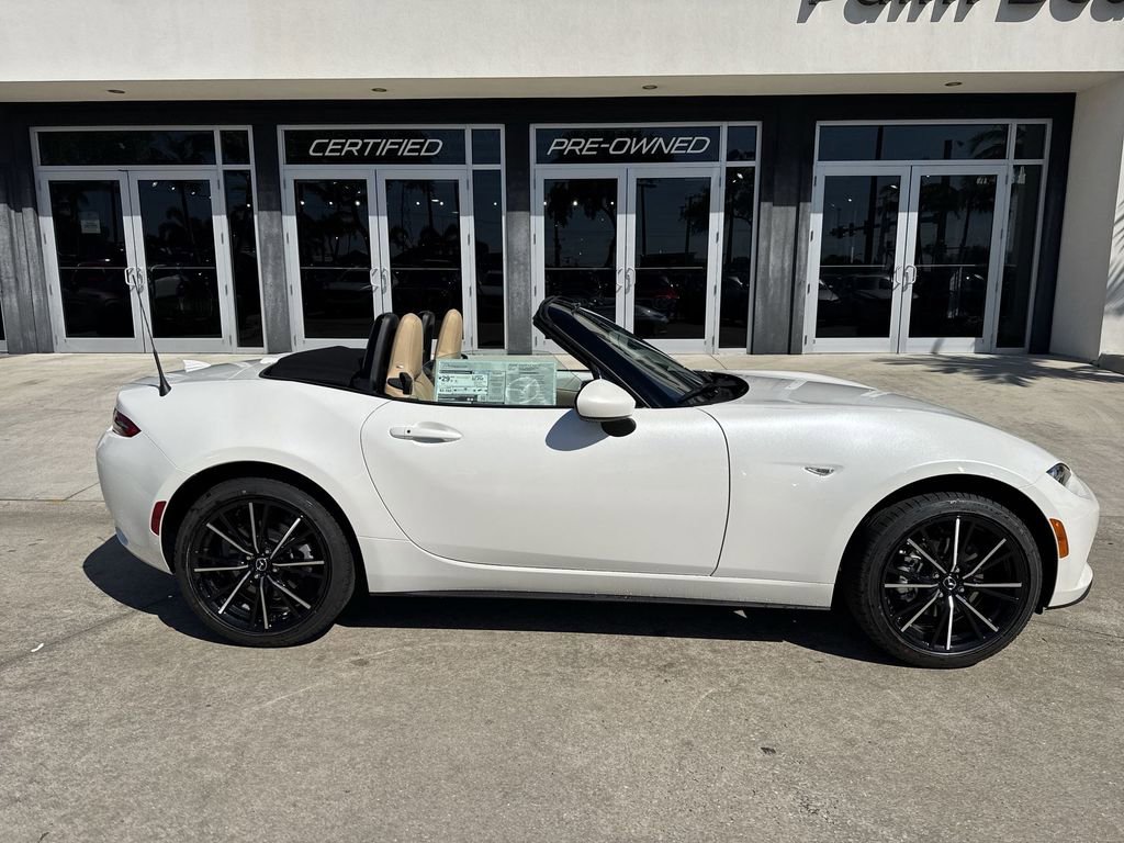 New 2026 MAZDA MX-5 Miata Grand Touring image 5