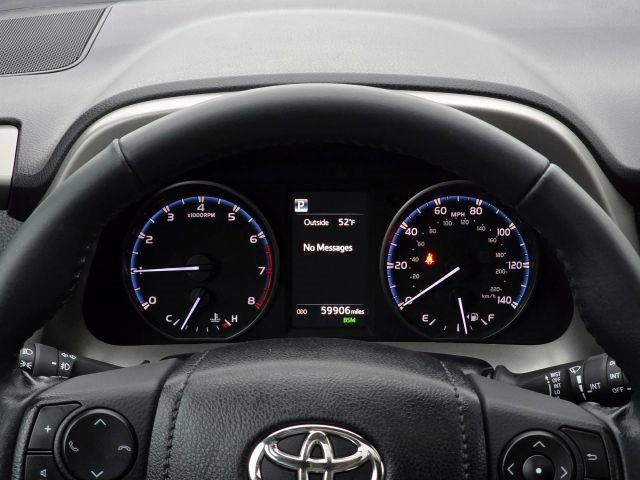 Used 2018 Toyota RAV4 XLE image 14