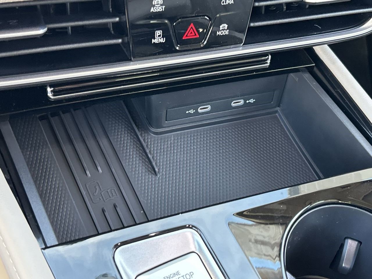 New 2026 Volkswagen Atlas SEL Premium R-Line image 25