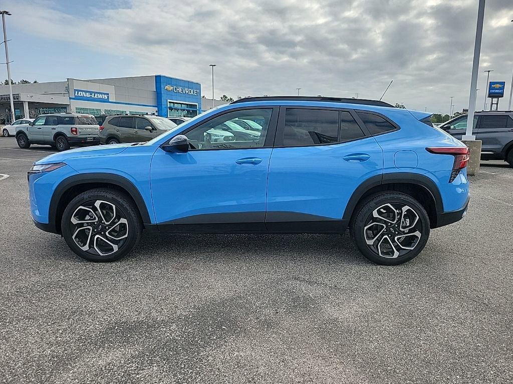 Used 2024 Chevrolet Trax RS image 4