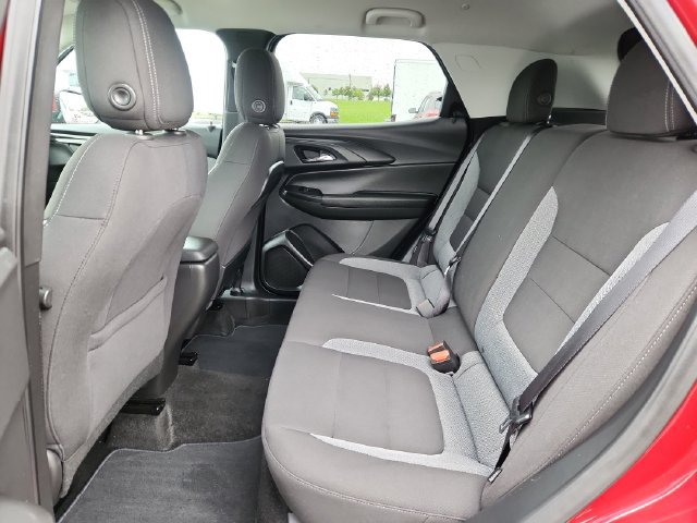 Used 2025 Chevrolet TrailBlazer LT AWD/4WD image 25