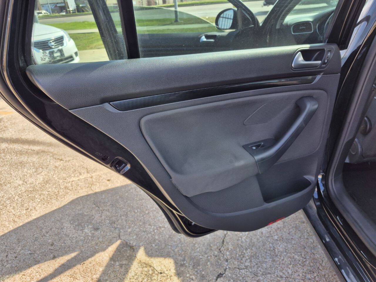 Used 2013 Volkswagen Jetta S image 13