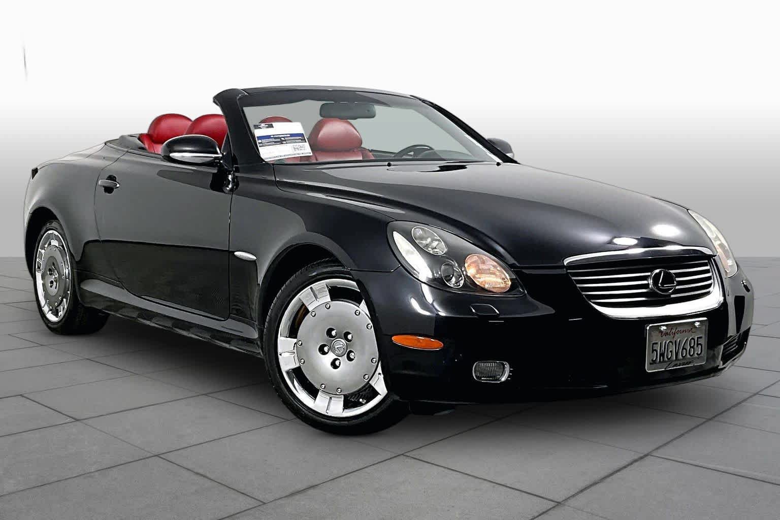 Used 2005 Lexus SC 430 Convertible RWD image 2