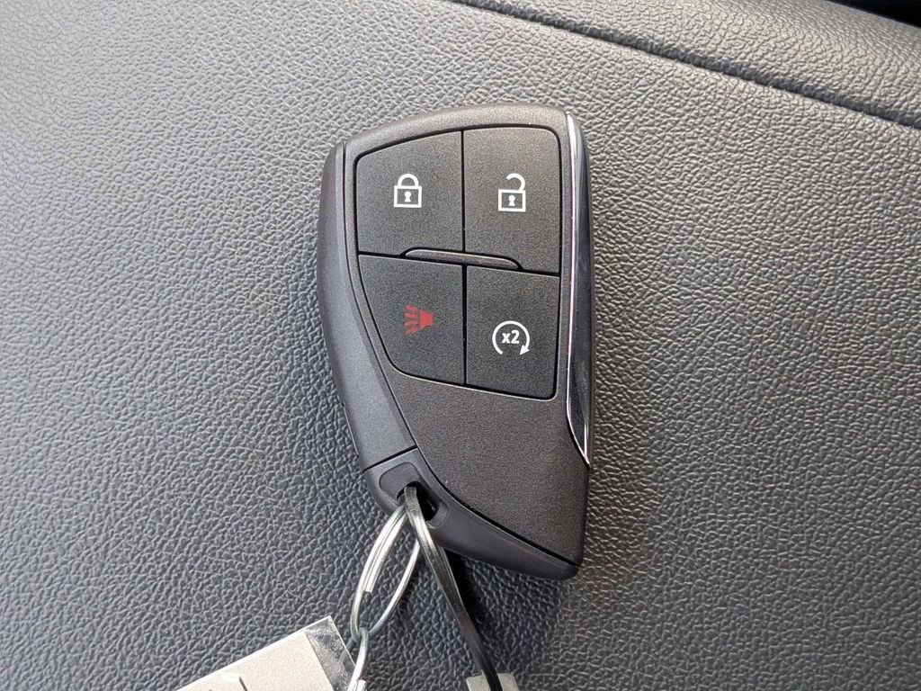 Used 2025 Chevrolet Colorado Trail Boss AWD/4WD image 26