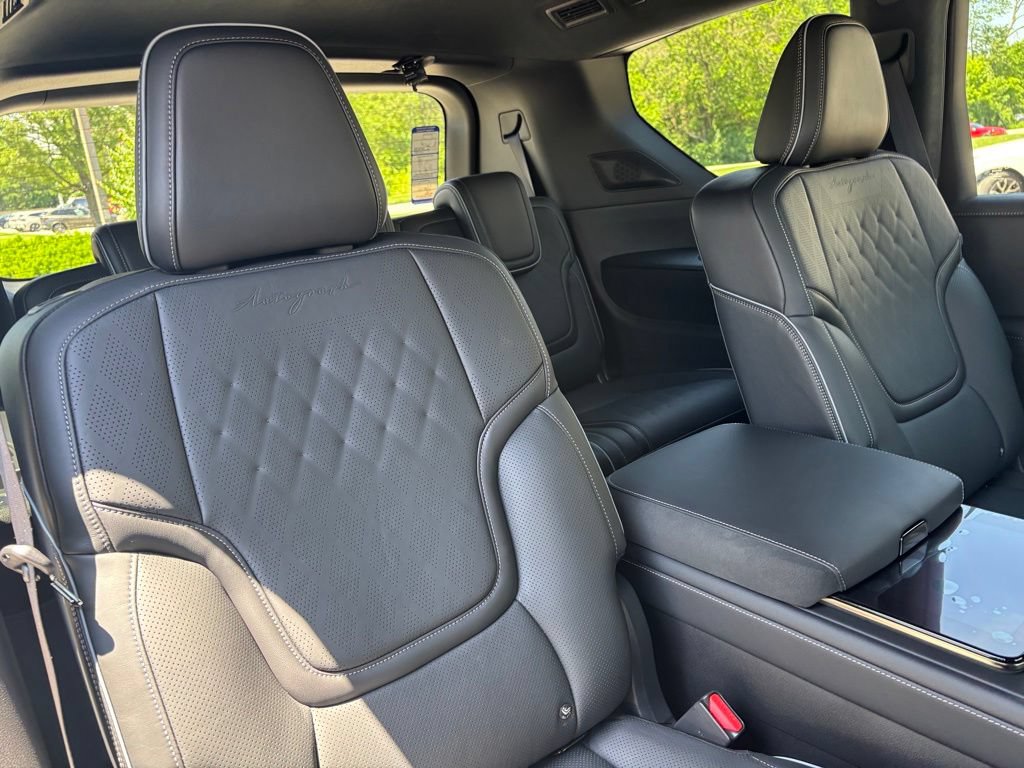 New 2026 INFINITI QX80 Autograph w/ Premium Cargo Package AWD/4WD image 27