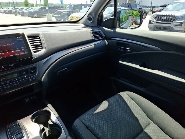 Used 2020 Honda Ridgeline Sport image 23