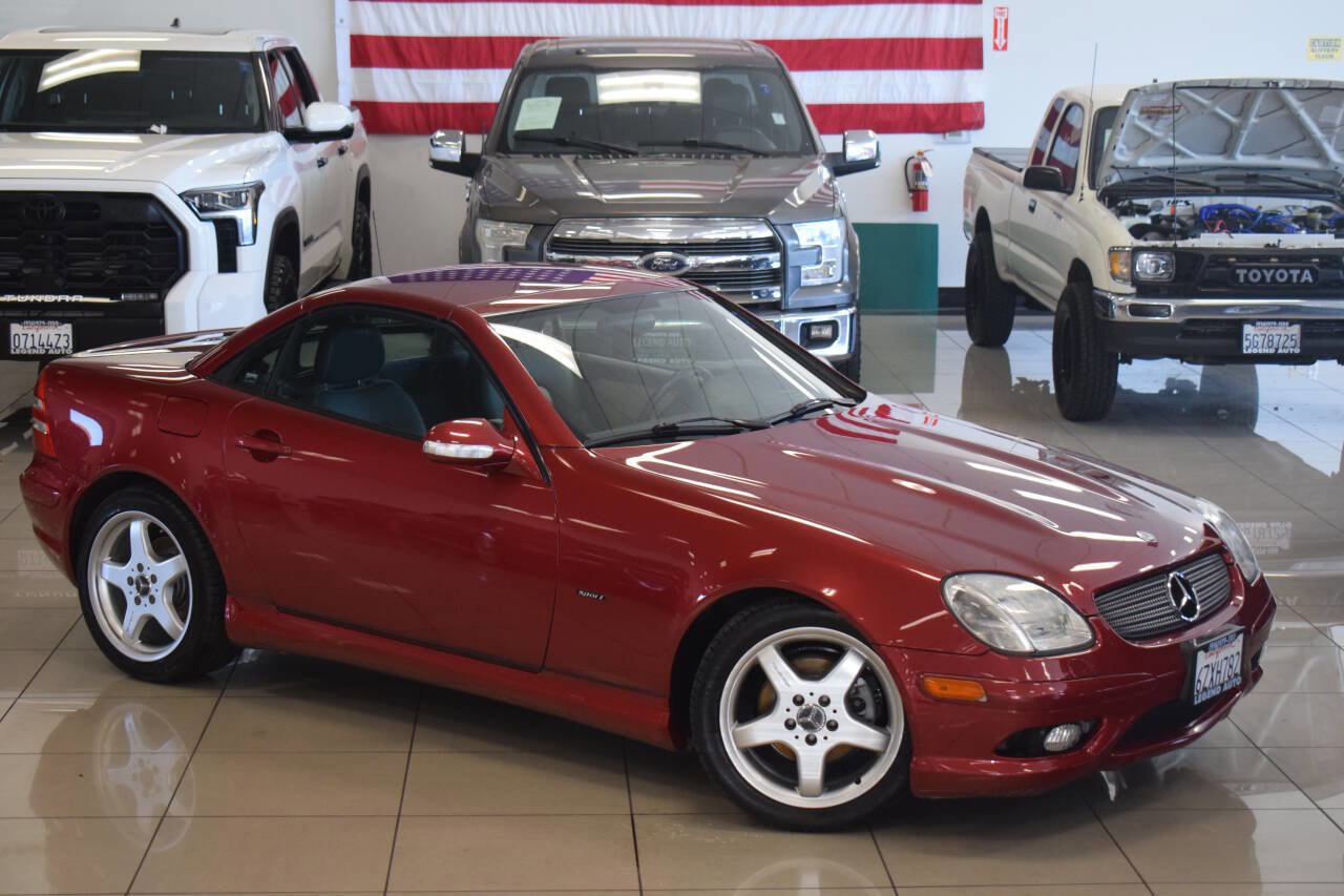 Used 2004 Mercedes-Benz SLK 230 image 2