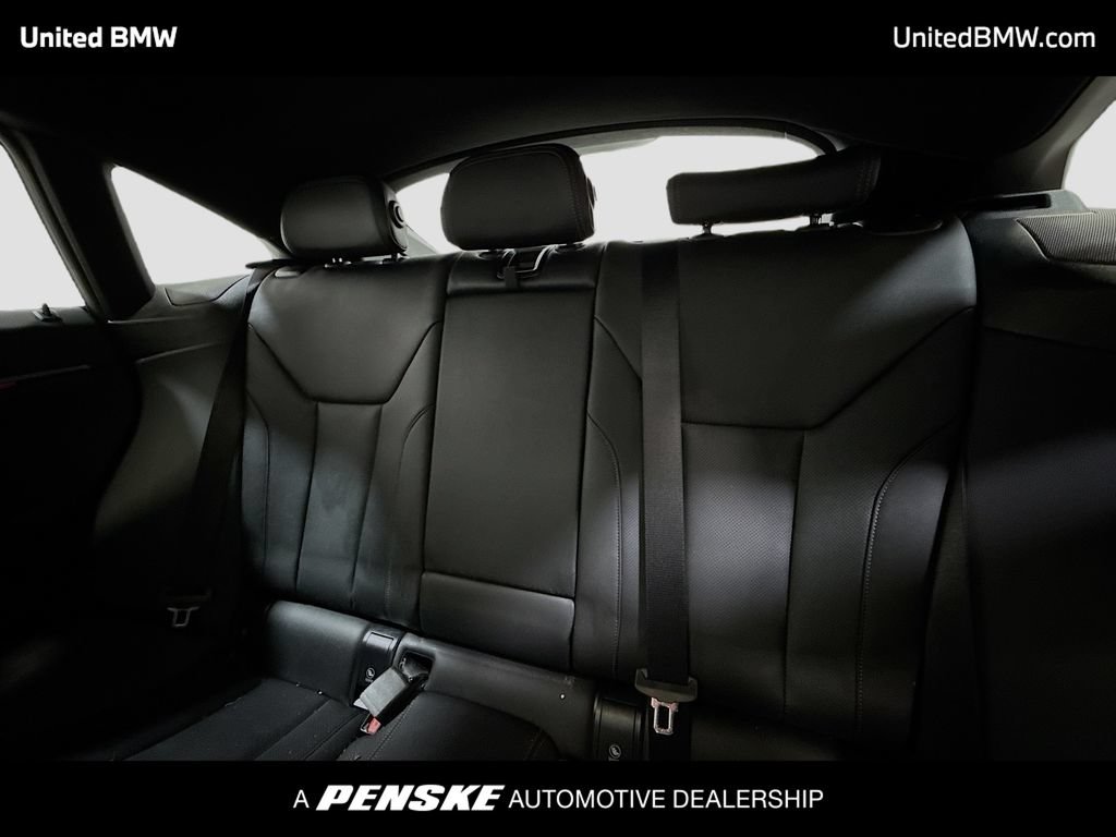 Used 2023 BMW i4 eDrive40 RWD image 13