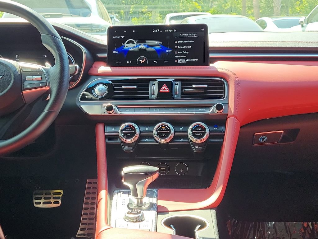 Used 2023 Genesis G70 2.0T w/ Sport Prestige Package RWD image 21