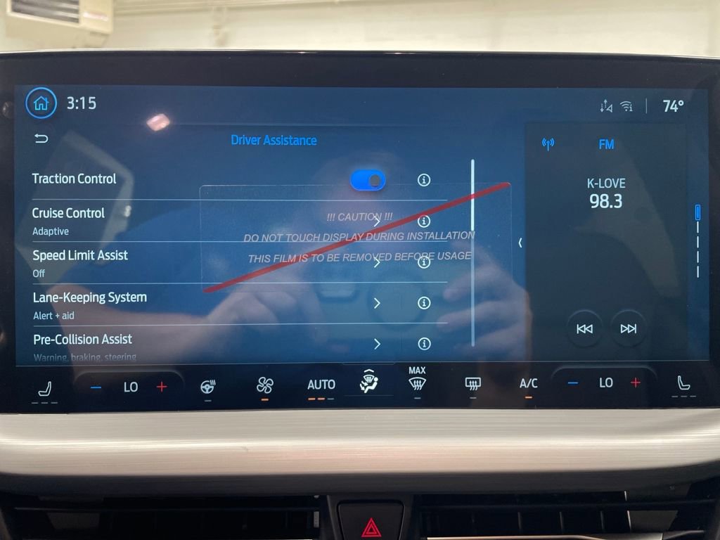 New 2026 Ford Escape SE w/ PHEV Premium Package FWD image 26