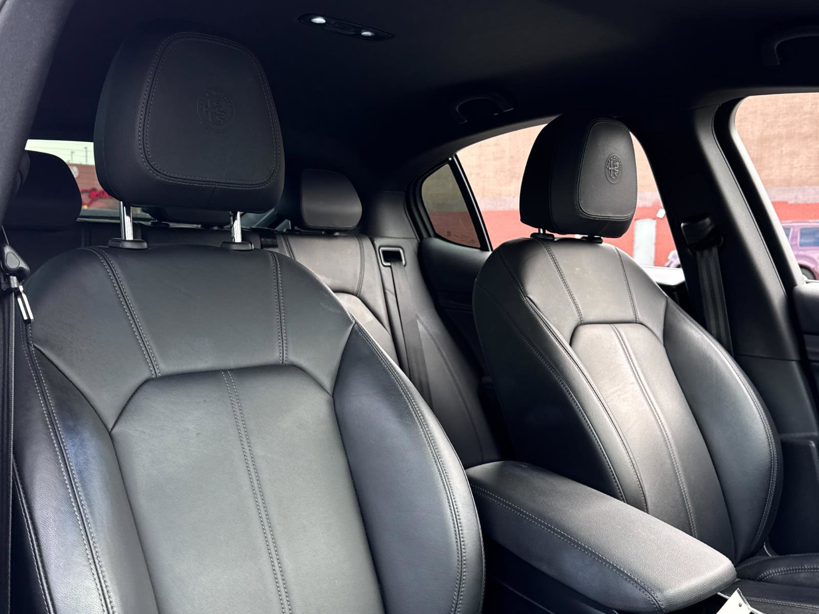 Used 2022 Alfa Romeo Stelvio Sprint image 28