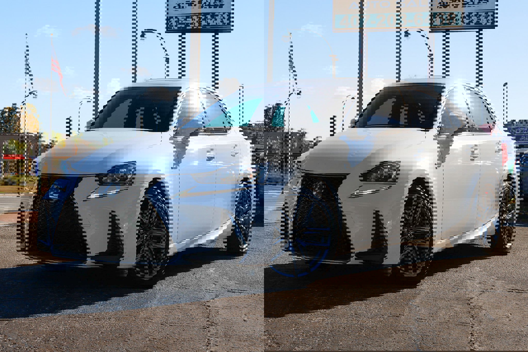 Used 2019 Lexus IS 300 AWD image 4