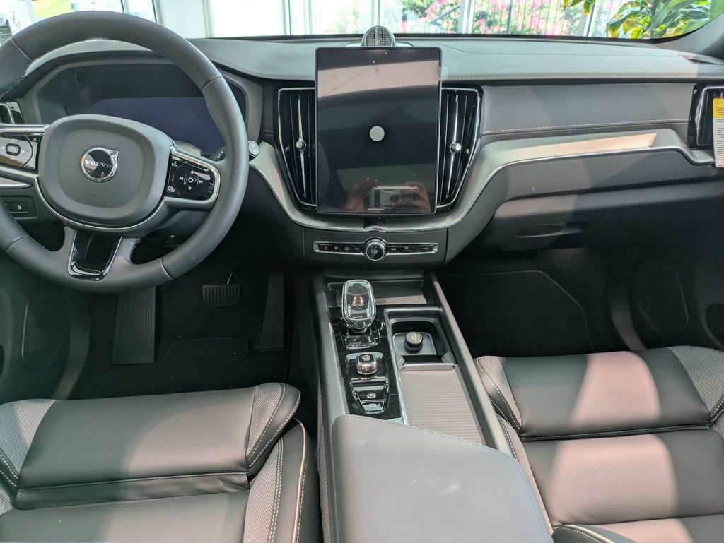 New 2026 Volvo XC60 T8 Polestar AWD/4WD image 15