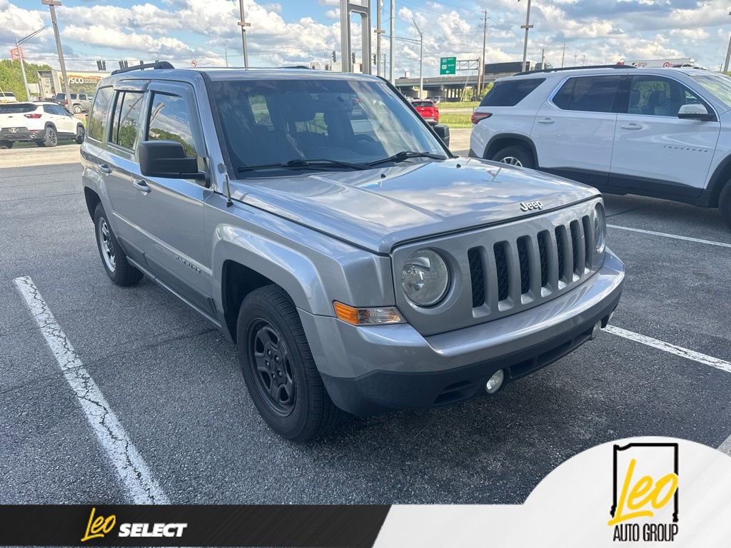 Used 2016 Jeep Patriot Sport w/ Power Value Group FWD image 1