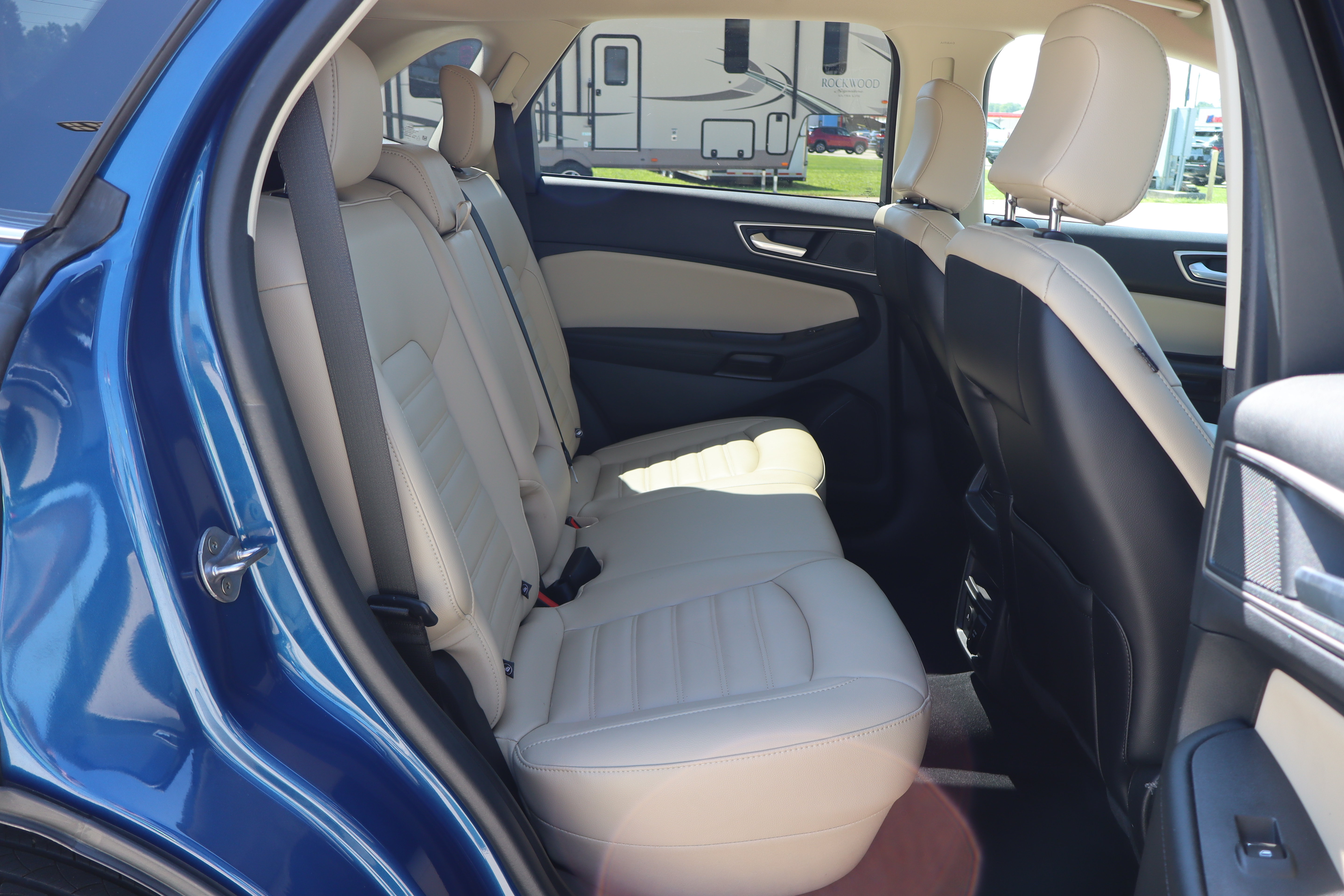 Used 2024 Ford Edge SEL w/ Convenience Package AWD/4WD image 11