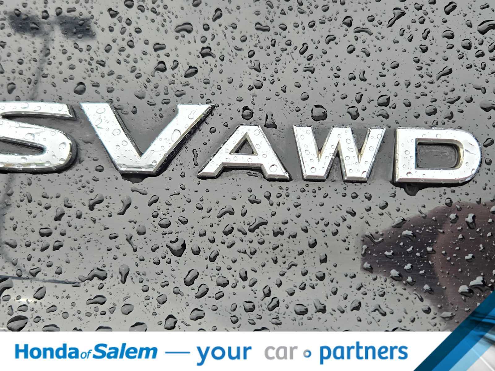 Used 2023 Nissan Rogue SV w/ SV Premium Package image 8