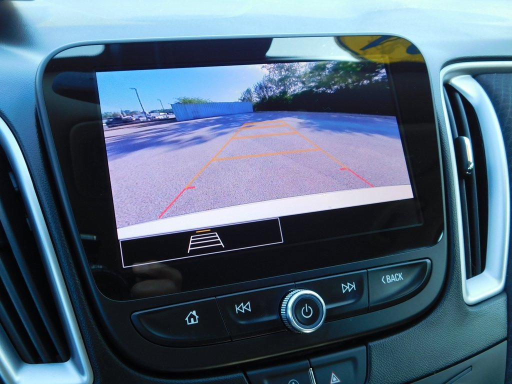 Used 2024 Chevrolet Malibu LS w/ Driver Confidence Package image 30