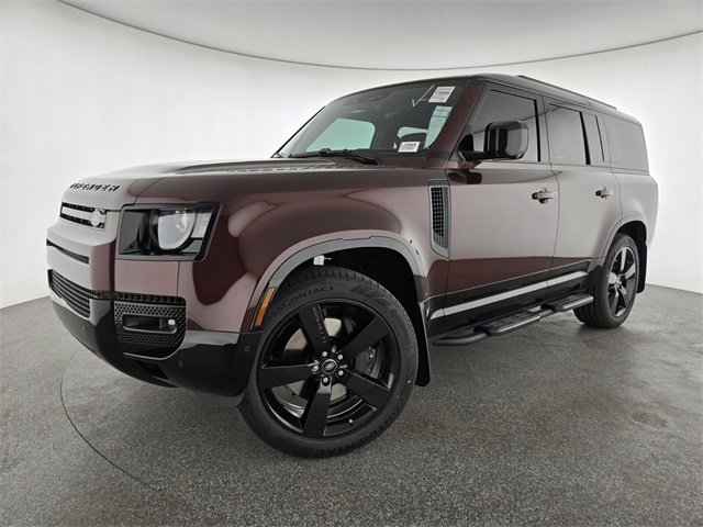 New 2025 Land Rover Defender 130 X-Dynamic SE