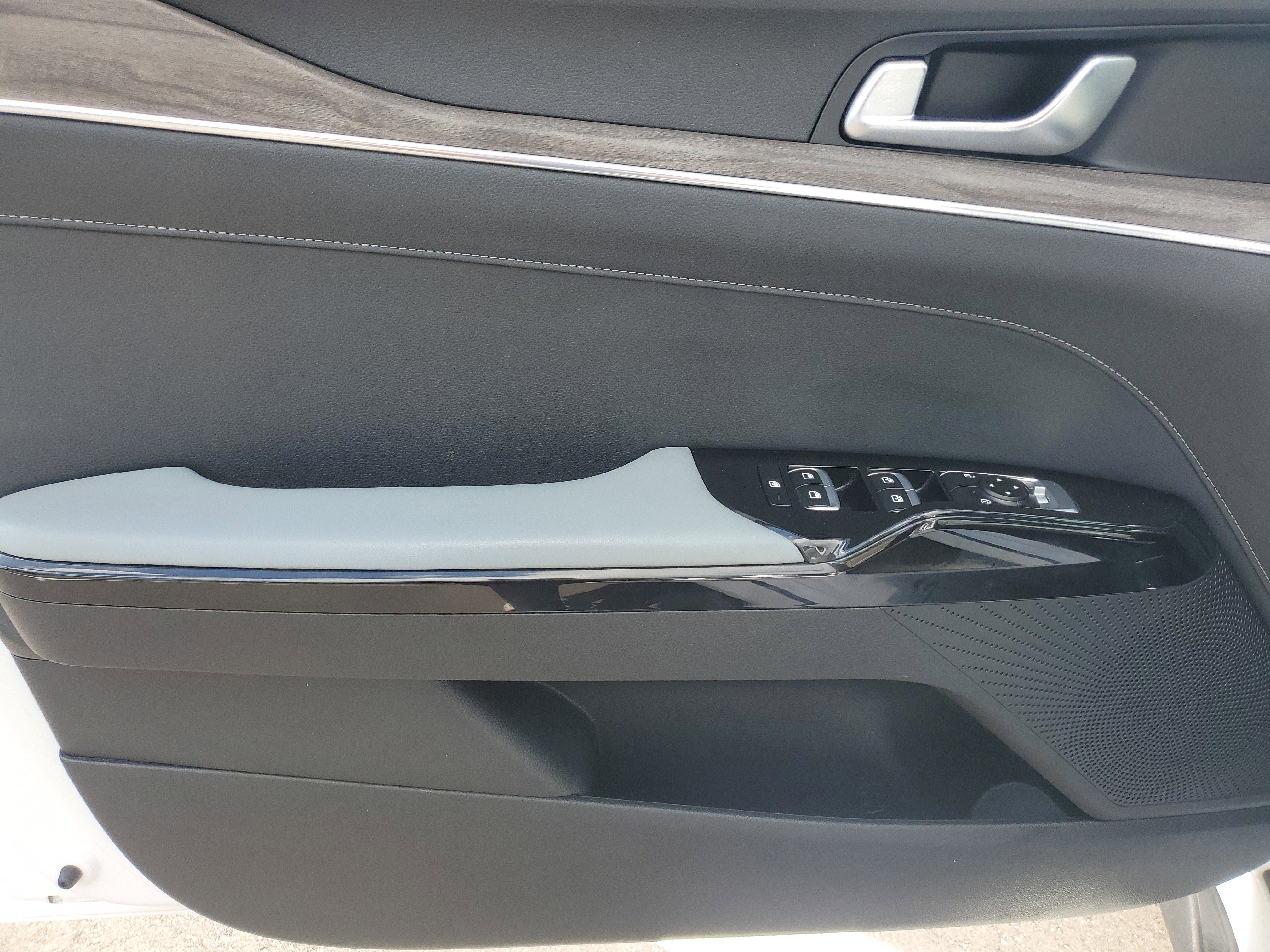 Used 2022 Kia K5 EX image 8