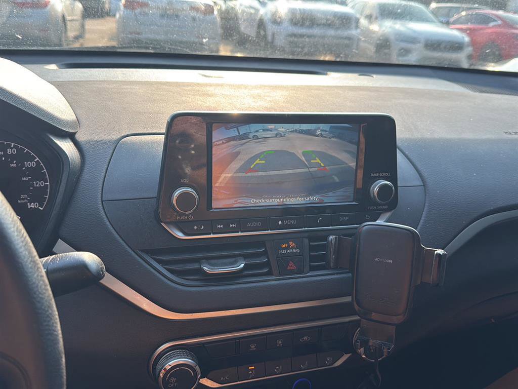 Used 2022 Nissan Altima 2.5 S image 6