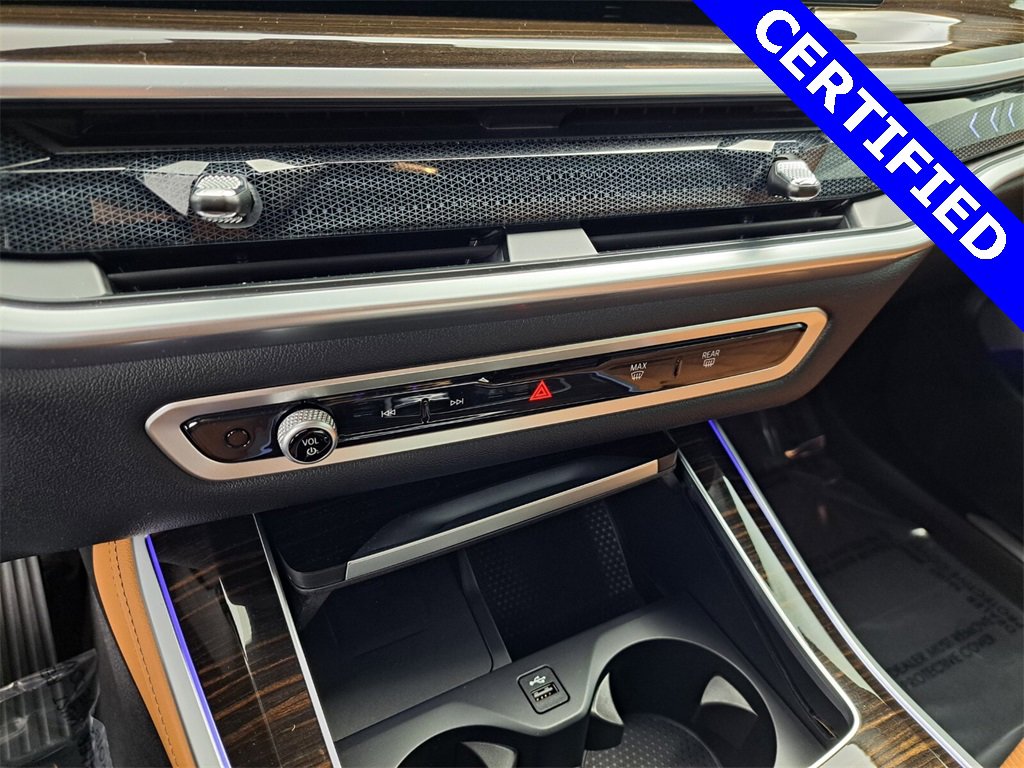 Certified 2024 BMW X5 xDrive40i w/ Premium Package image 23