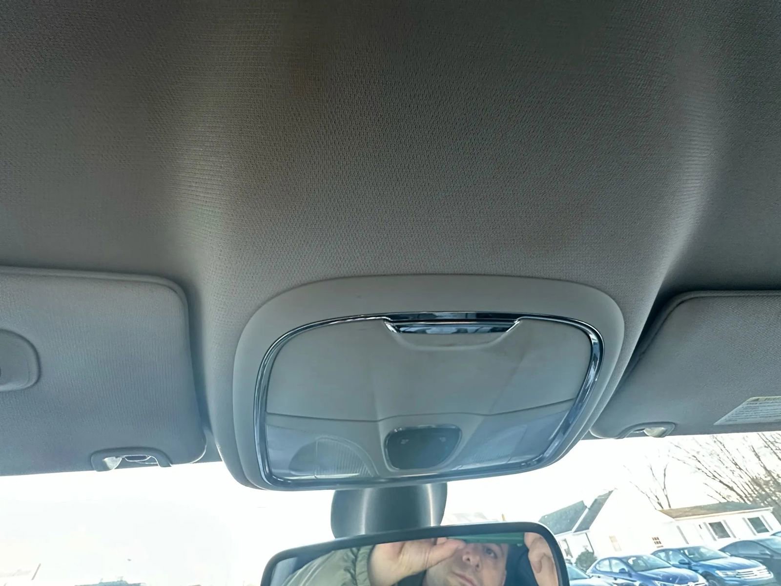 Used 2020 Jeep Cherokee Limited image 30