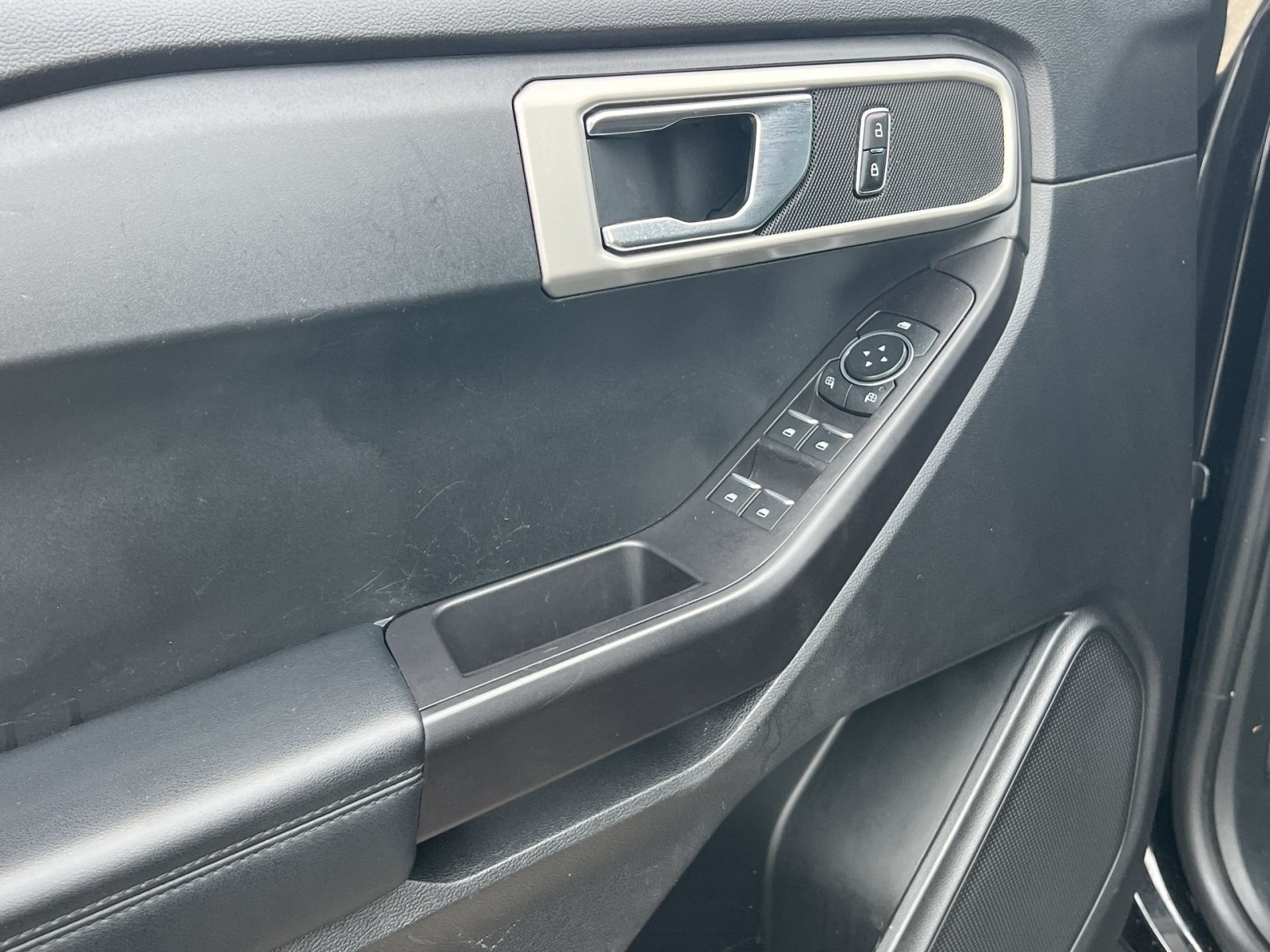 Used 2020 Ford Explorer 4WD Police Interceptor image 15