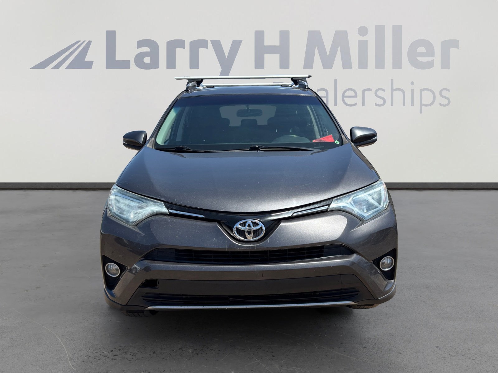 Used 2016 Toyota RAV4 XLE image 8