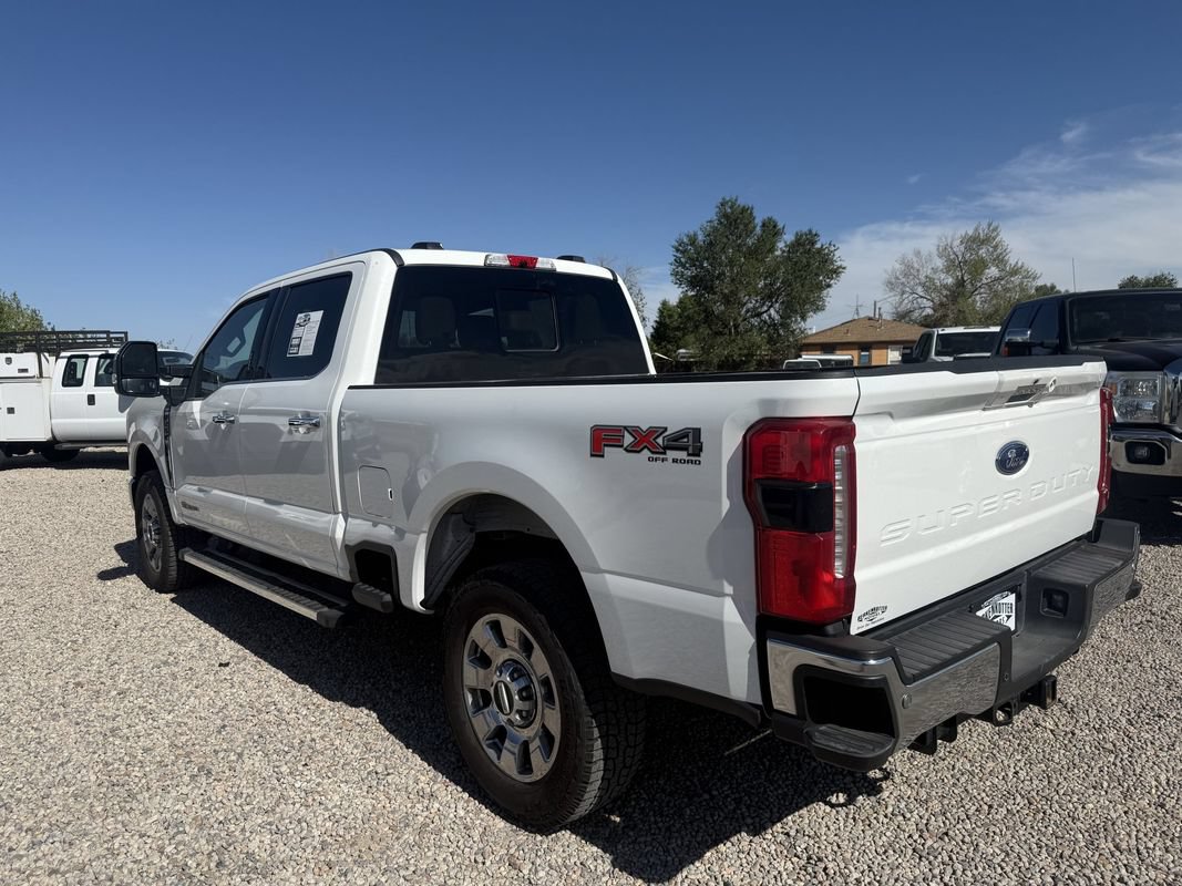 Used 2024 Ford F250 Lariat w/ Chrome Package AWD/4WD image 33