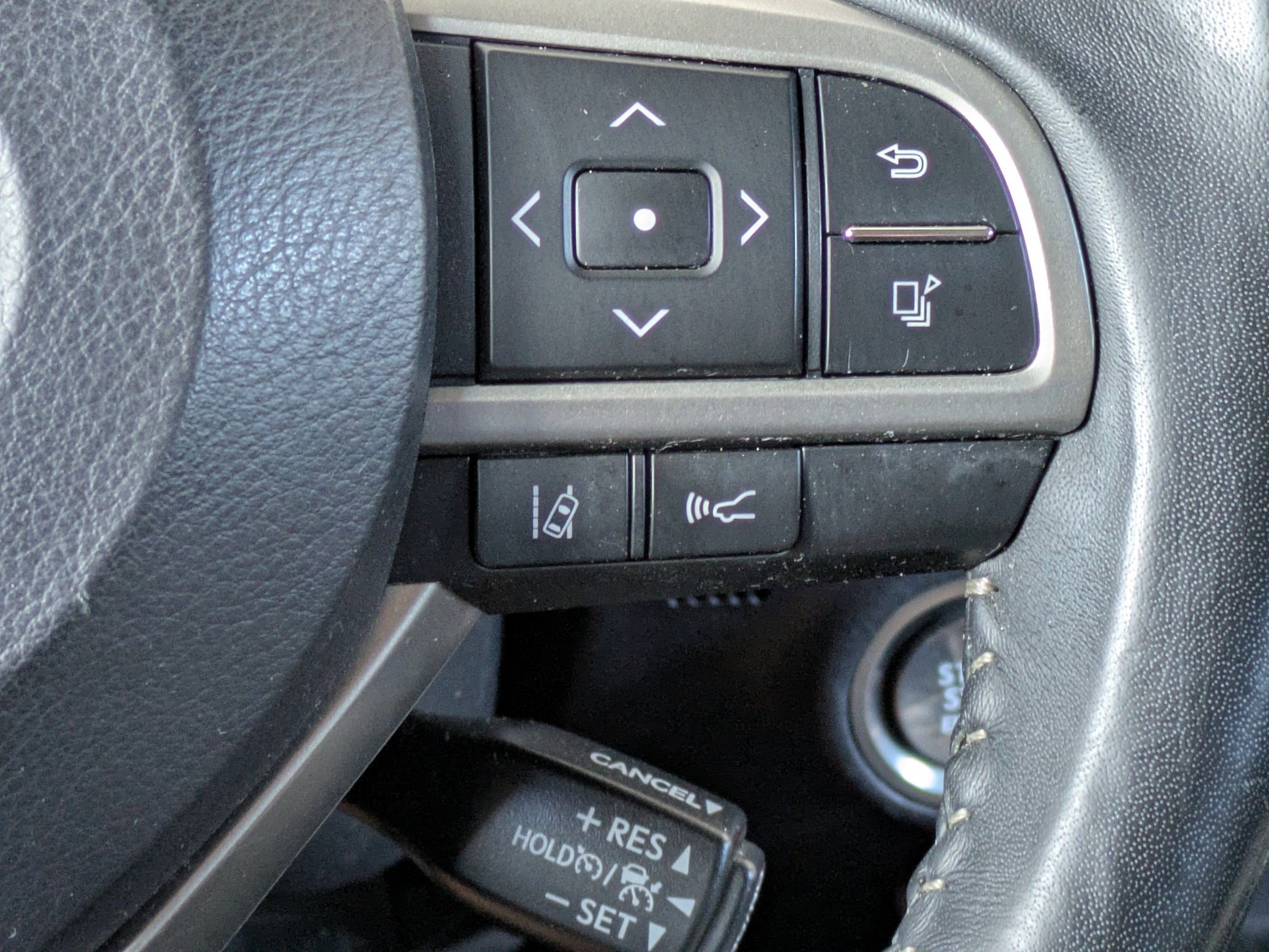 Used 2021 Lexus RX 350 FWD w/ Accessory Package image 26