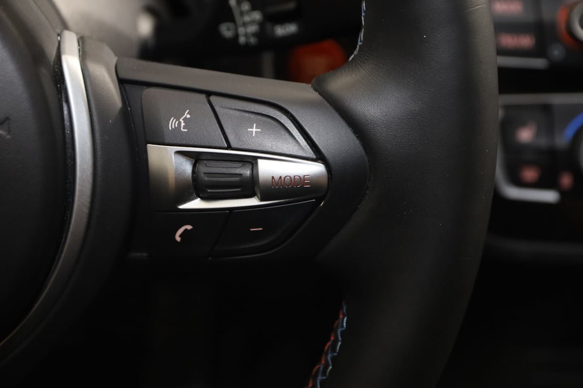 Used 2020 BMW M2 Competition w/ Executive Package RWD image 46