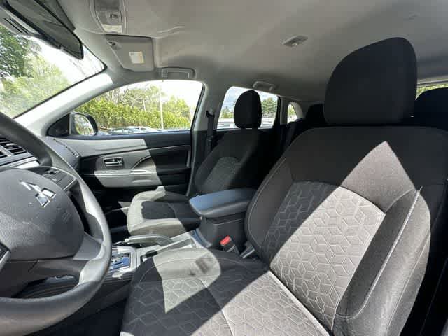 Used 2024 Mitsubishi Outlander Sport ES AWD/4WD image 14