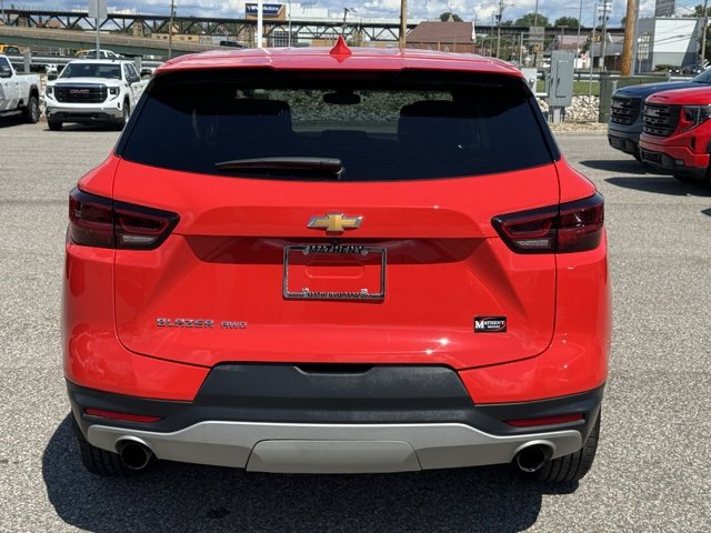 Certified 2025 Chevrolet Blazer LT image 4