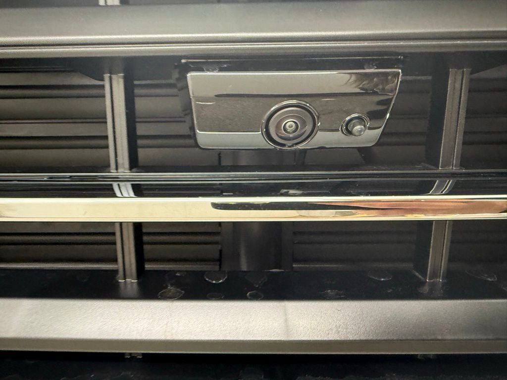 New 2026 GMC Sierra 3500 SLT image 24